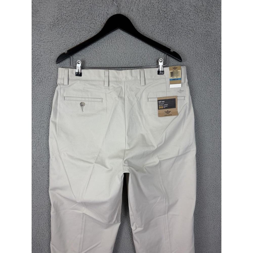 Dockers Easy Khaki D3 Pants Mens 36x30 Beige Flat Front Classic No Wrinkles New